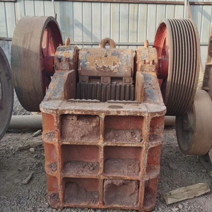 Used 400 × 600 jaw crusher